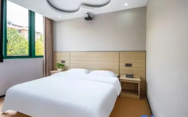 Shanghai Jufu Fashion Hotel