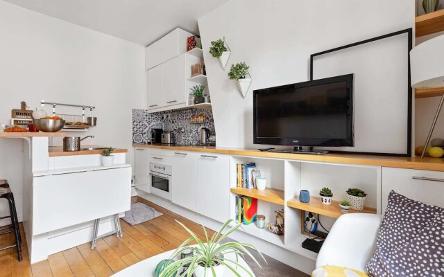 Charming Apartment for 2 in Paris