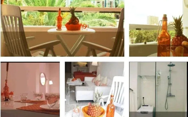 Santa Catalina Beach Flat by Canary365