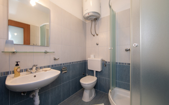 Apartment Ruzica - with sea view: A1 - plavi Igrane, Riviera Makarska
