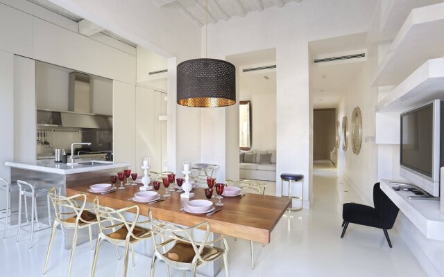 Luxury Apartment in Central Florence