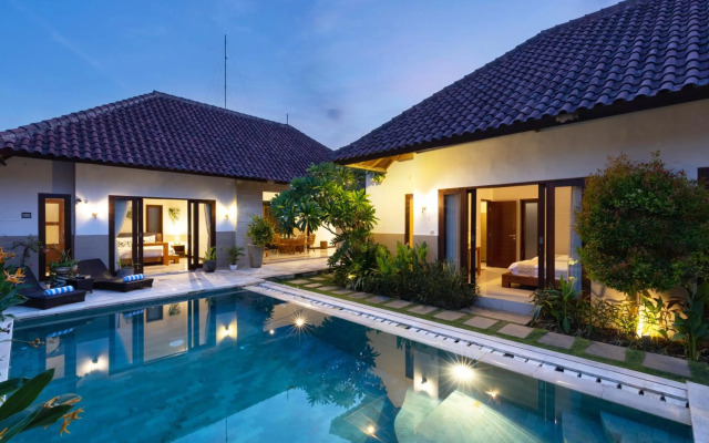Villa Lapiz Lazuli Seminyak Kuta