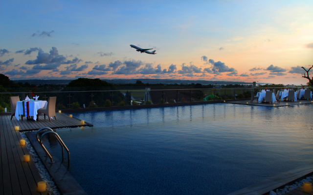 Sovereign Bali Hotel