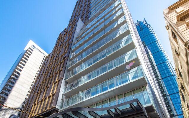 Stylish city views CBD 2 bed 2 bath