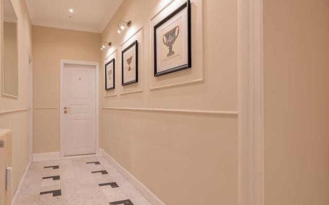 Vatican Palace Suites