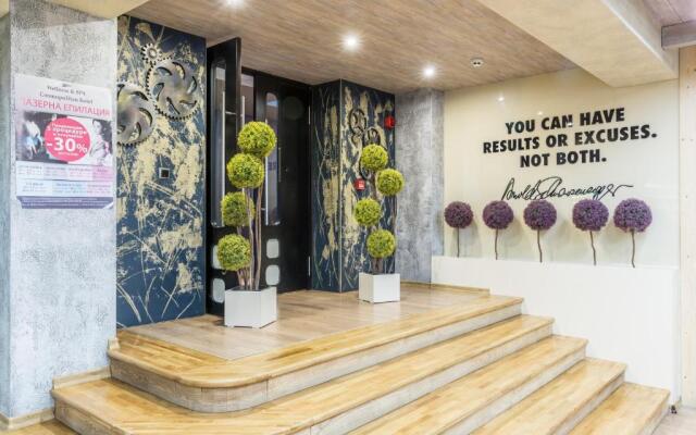 Cosmopolitan Hotel & Wellness