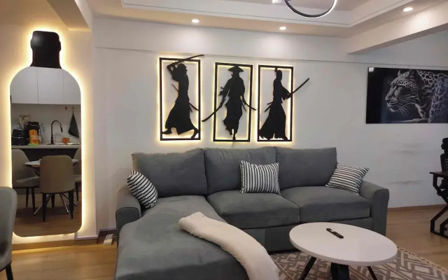 Luxurious Nairobi Condo With Rooftop Pool & Gym