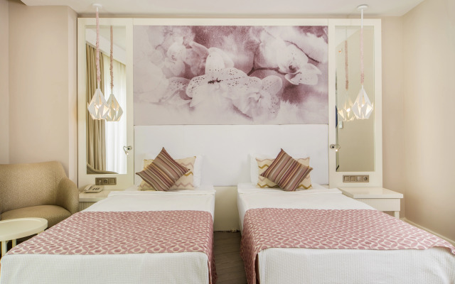 Diamond Premium Hotel & Spa