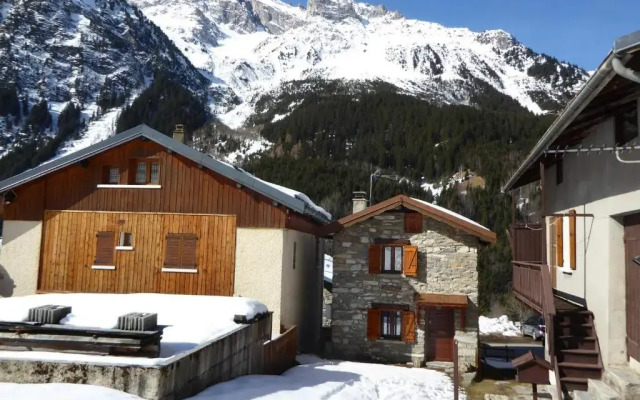 Chalet Pralognan-la-Vanoise, 3 pièces, 6 personnes - FR-1-464-16