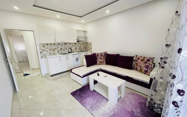 Queen Kodre Apartments