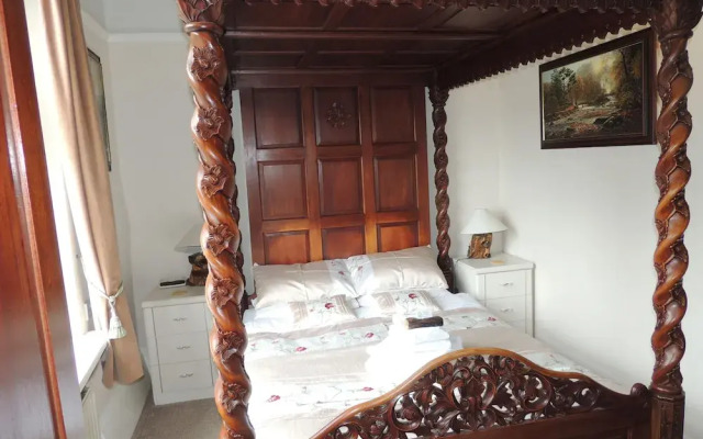 Orchard House Hotel
