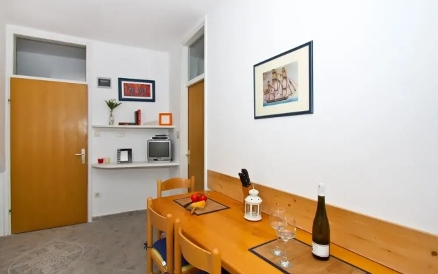 A2 - Best Location in Center With the sea View