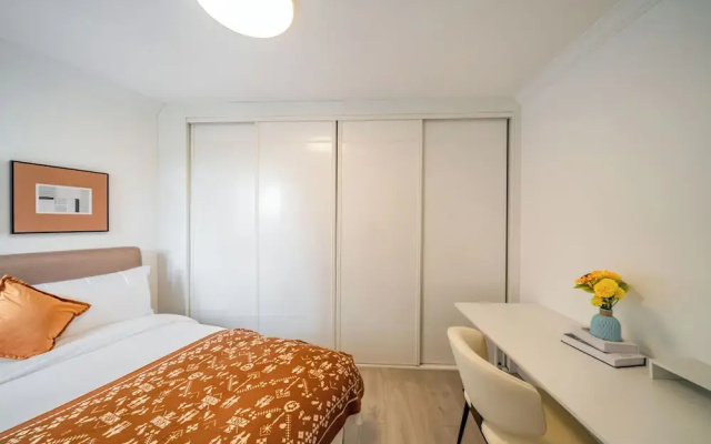 Tyms Jinhongqiao High-End 3BR 2BA