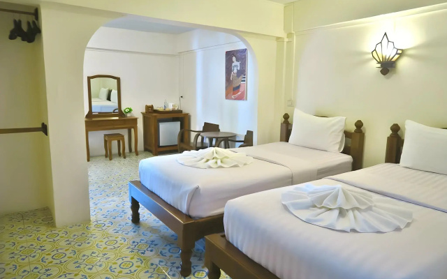 Nan Lanna Hotel