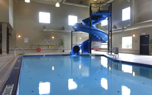 Pomeroy Inn and Suites Chetwynd