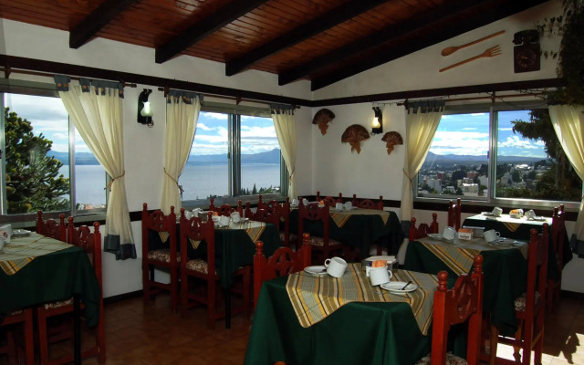 Ruca Cheli Village Ski Hotel