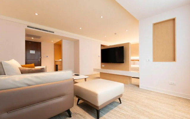 Tainan California Villa