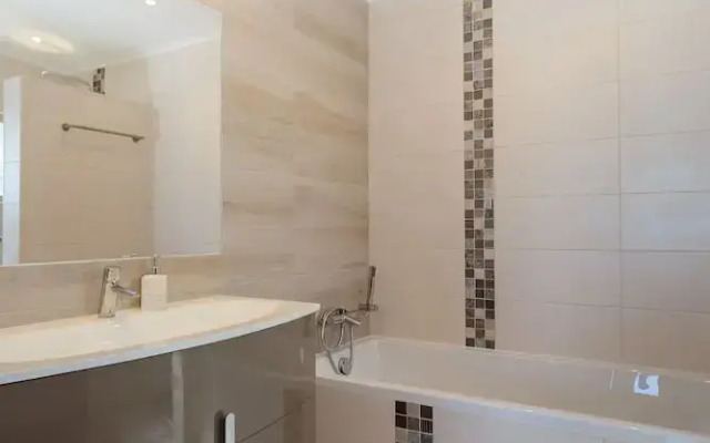 Floresta Fabulous Villa Close to Beach and Golf