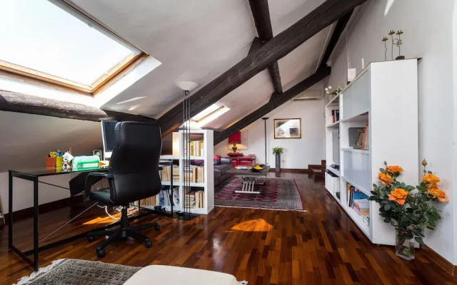 Penthouse Via Caradosso