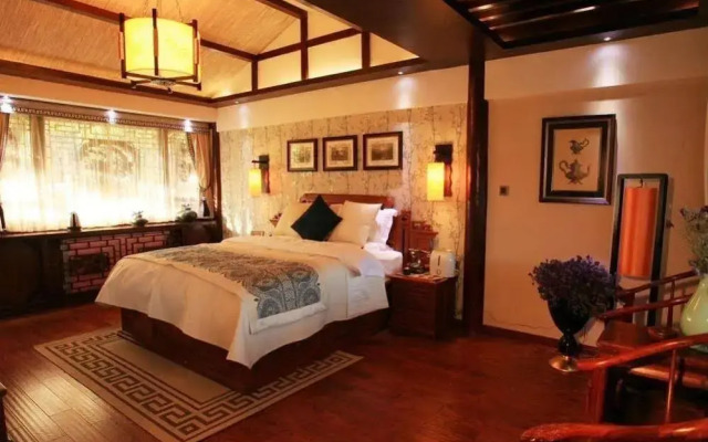 Lijiang Zhongyuehui Hotel