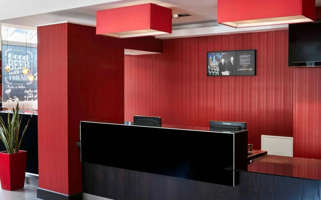 ibis Belfast Queens Quarter
