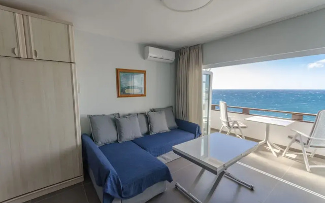 San Agusting Seaview Studio