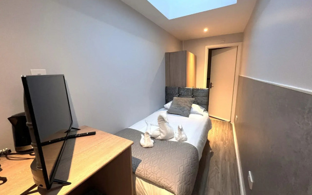 The Commongate Hotel