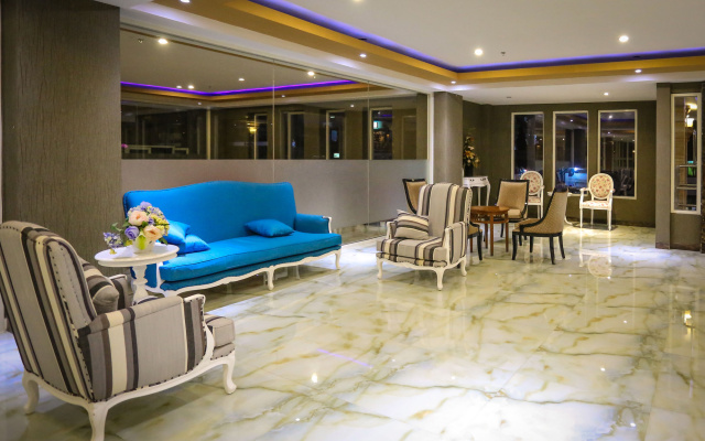 Sylvia Hotel Premier Kupang – Lobby – Kupang