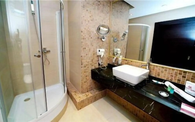 Manhattan Astana Hotel