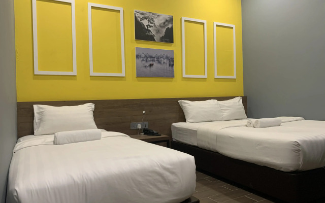 Frame Hotel