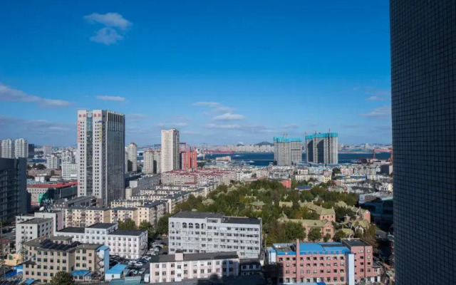 Starway Hotel Dalian Railway Station