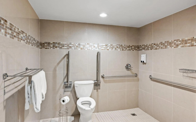 HomeTowne Studios by Red Roof Yuba City Bonanza – Marysville