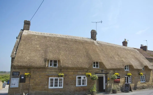 The Masons Arms