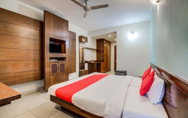 OYO 18529 Hallmark Inn Jubilee Hills