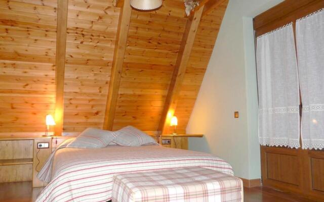 Chalet with 3 bedrooms in Viella with wonderful mountain view furnished garden and WiFi 13 km from the slopes