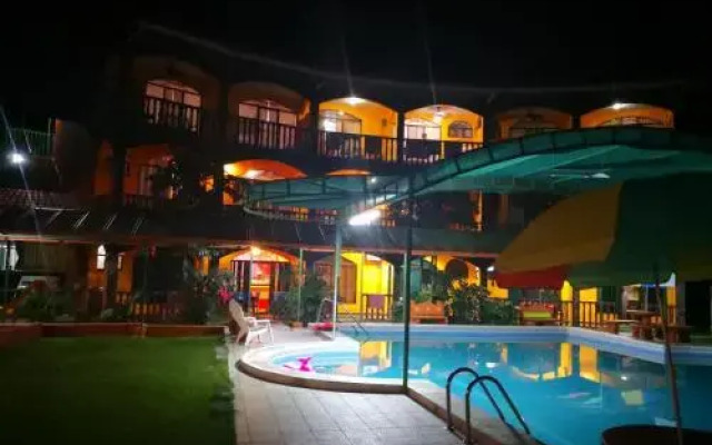 Apartahotel Playa Luna