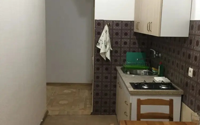 Republic Square apt&Tours