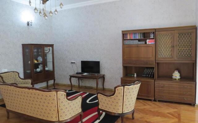 ORJONI-HOTEL