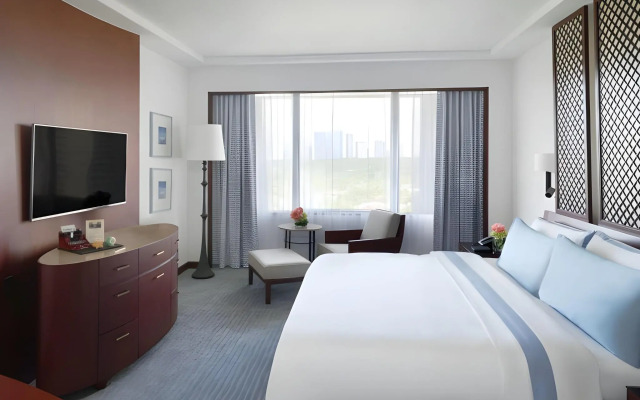 The Peninsula Manila