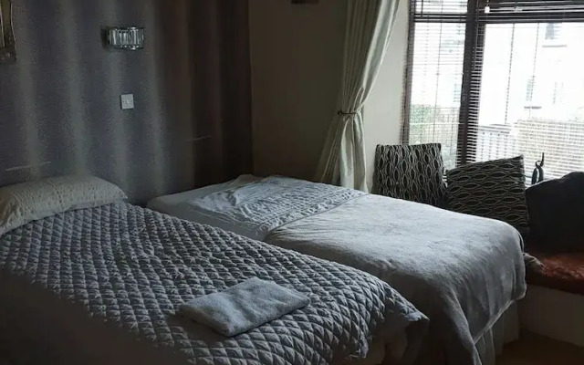The pink geranium hotel
