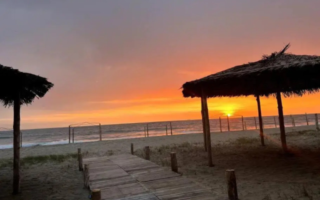 La Mar Hotel Playas