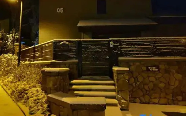 Yijian Snow View Villa