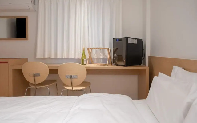Aank Hotel Guri