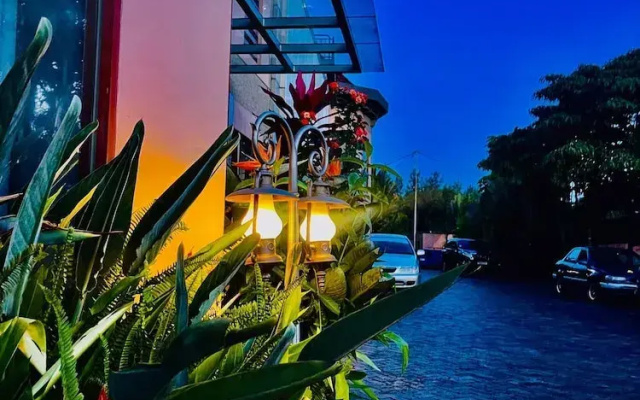 Legend Hotel
