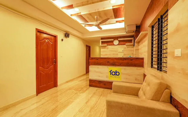 FabHotel Shakthi Suites