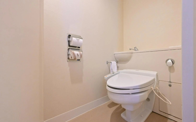 Lake Biwa Otsu Prince Hotel