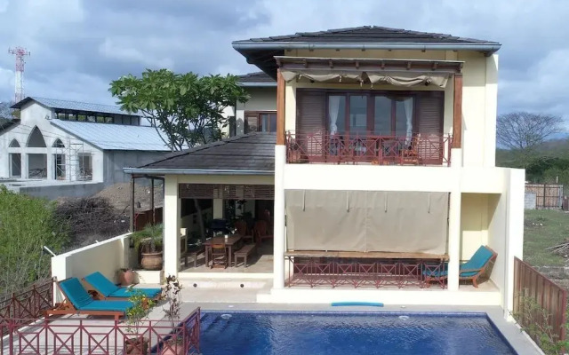 Casa Canopy