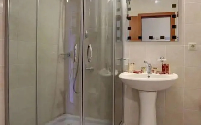 1-st Line Izvora Hotel Golden Sands