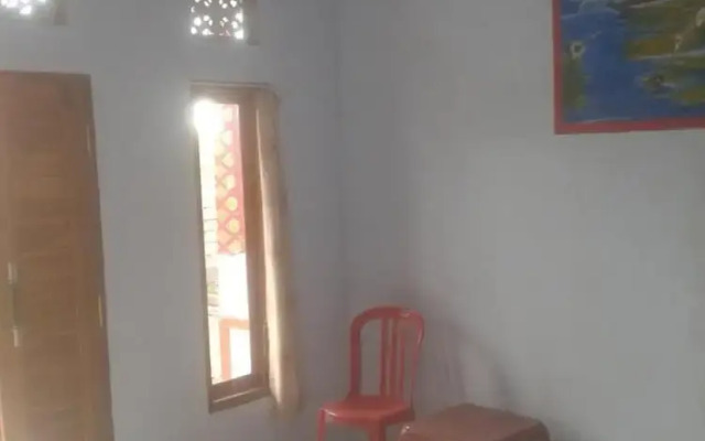 Menjangan Hostel