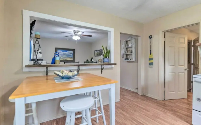 Fire Pit & Grill: Fishing Cottage in Aransas Pass!
